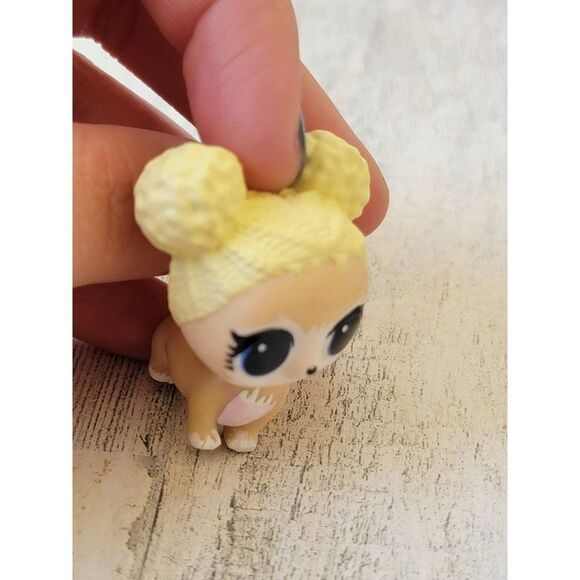 Mini space bun dog doll accessory Chihuahua toy figure - Picture 6 of 6